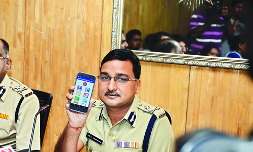 Uber & Kolkata Police join hands for quick access to citizen-safety app “Bondhu'”
